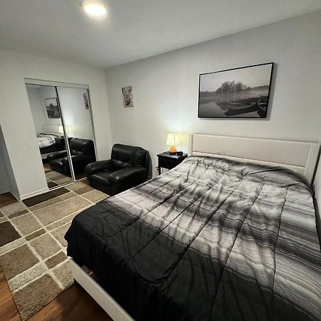 28 Bingham Road Hotell Brampton Exteriör bild